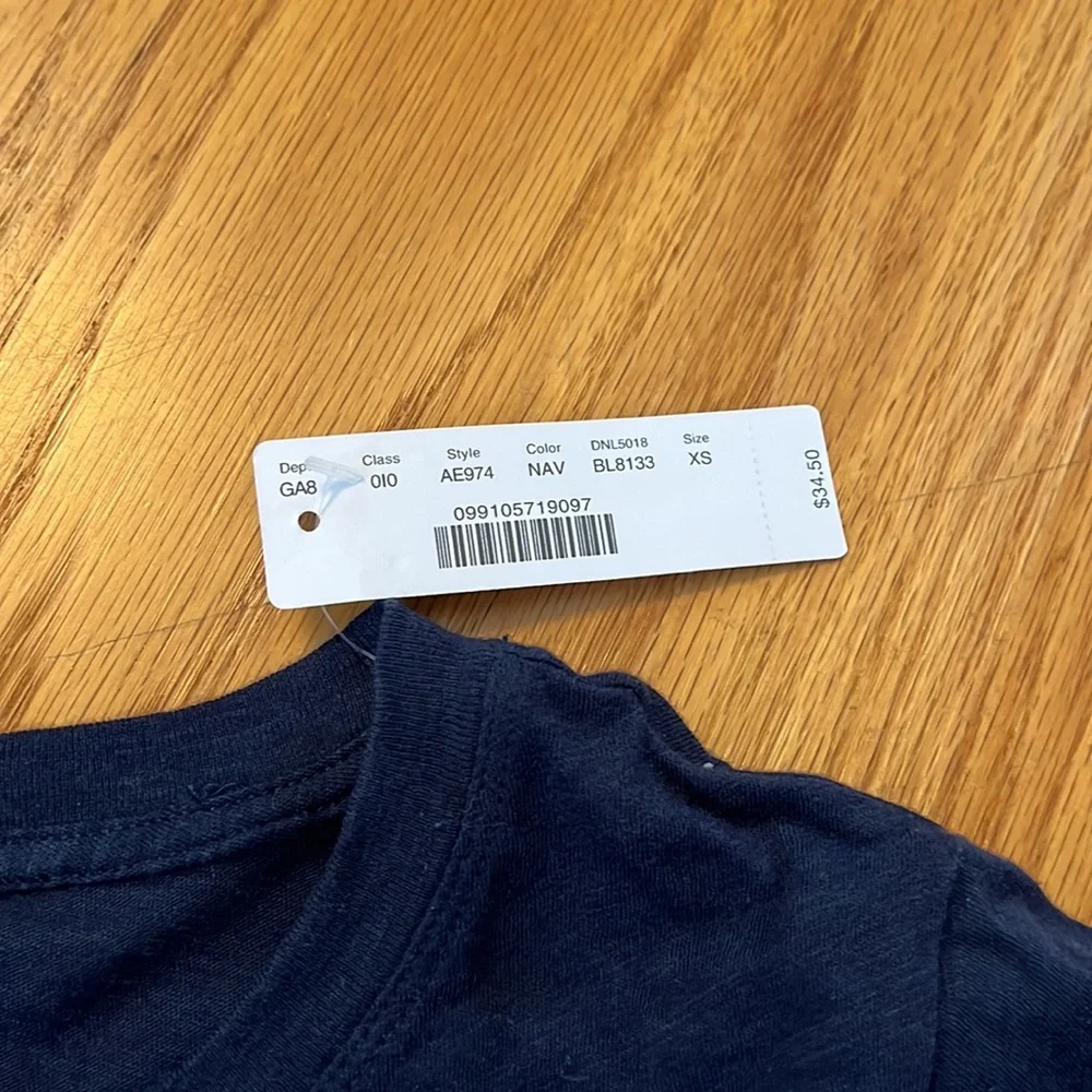 Jcrew Apres ski graphic navy blue T-shirt extra small NWT AE974